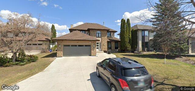 16 Myles Robinson Way（加拿大曼尼托巴省温尼伯市）房屋照片