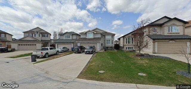 Photo of 18 Lands End Cove in Winnipeg, Manitoba