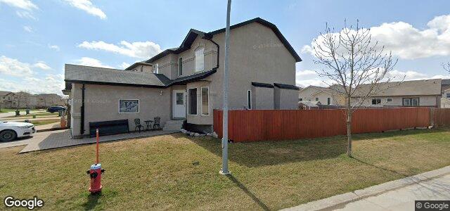 2 Sabourin Place（加拿大曼尼托巴省温尼伯市）房屋照片