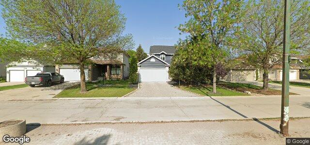 212 De La Seigneurie Boulevard（加拿大曼尼托巴省温尼伯市）房屋照片