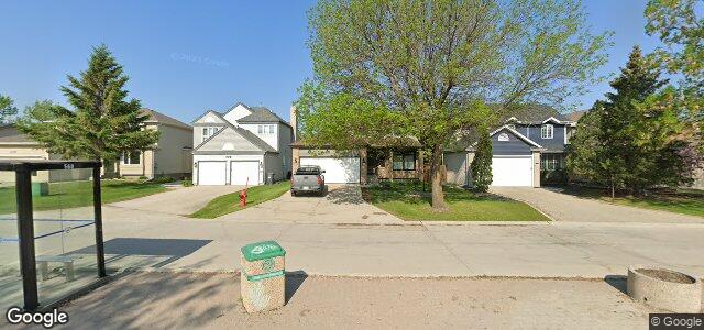 216 De La Seigneurie Boulevard（加拿大曼尼托巴省温尼伯市）房屋照片