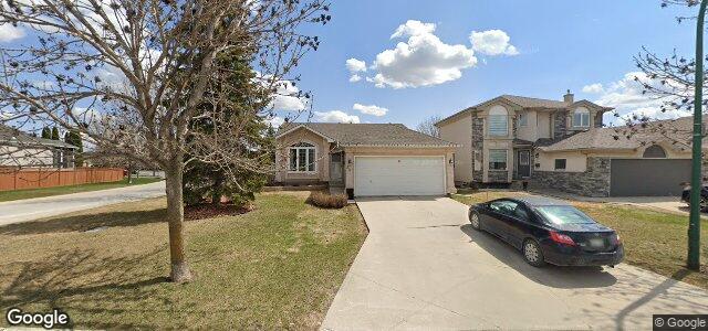 24 Camirant Crescent（加拿大曼尼托巴省温尼伯市）房屋照片