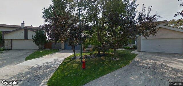 254 Charbonneau Crescent（加拿大曼尼托巴省温尼伯市）房屋照片