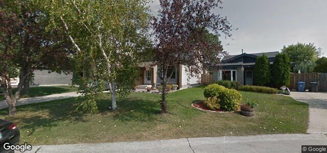 270 Charbonneau Crescent（加拿大曼尼托巴省温尼伯市）房屋照片