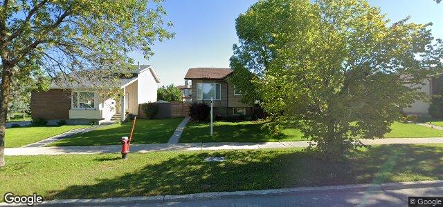 275 Island Shore Boulevard（加拿大曼尼托巴省温尼伯市）房屋照片