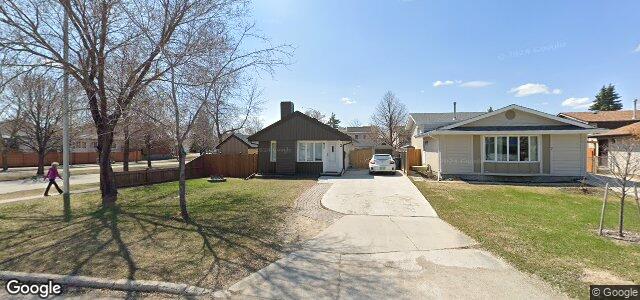 3 Charbonneau Crescent（加拿大曼尼托巴省温尼伯市）房屋照片