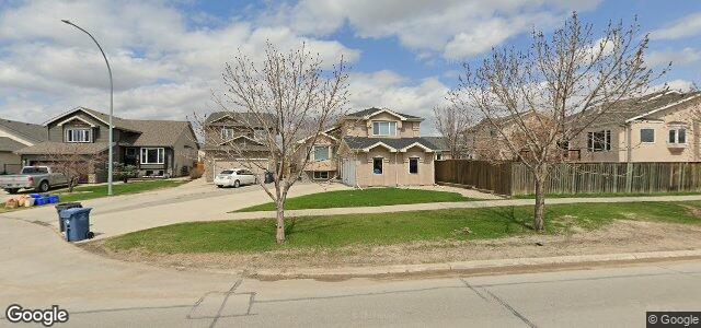 332 De La Seigneurie Boulevard（加拿大曼尼托巴省温尼伯市）房屋照片