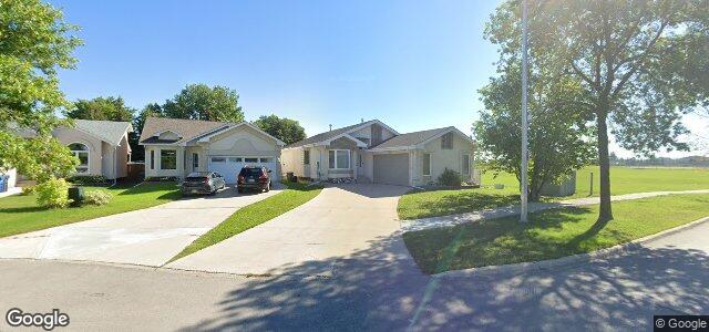 339 Island Shore Boulevard（加拿大曼尼托巴省温尼伯市）房屋照片