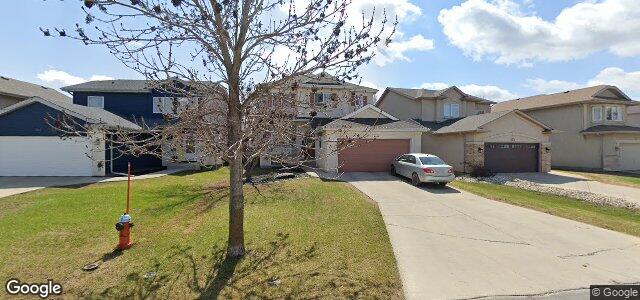 Larawan ng 369 De La Seigneurie Boulevard sa Winnipeg, Manitoba