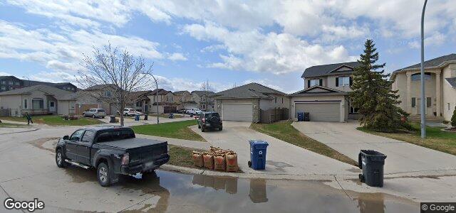 496 De La Seigneurie Boulevard（加拿大曼尼托巴省温尼伯市）房屋照片