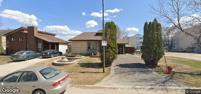 58 Charbonneau Crescent（加拿大曼尼托巴省温尼伯市）房屋照片