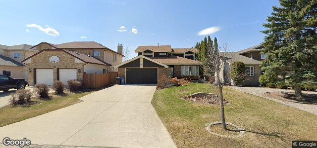 65 Surfside Crescent（加拿大曼尼托巴省温尼伯市）房屋照片