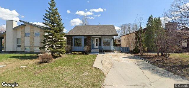 66 Charbonneau Crescent（加拿大曼尼托巴省温尼伯市）房屋照片