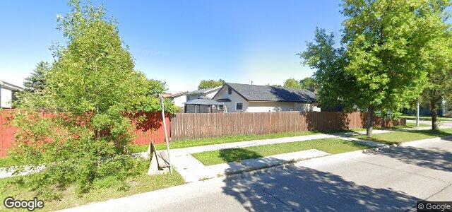 7 Charbonneau Crescent（加拿大曼尼托巴省温尼伯市）房屋照片