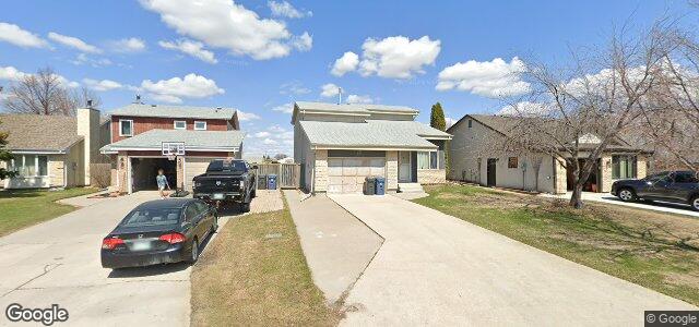 90 Charbonneau Crescent（加拿大曼尼托巴省温尼伯市）房屋照片