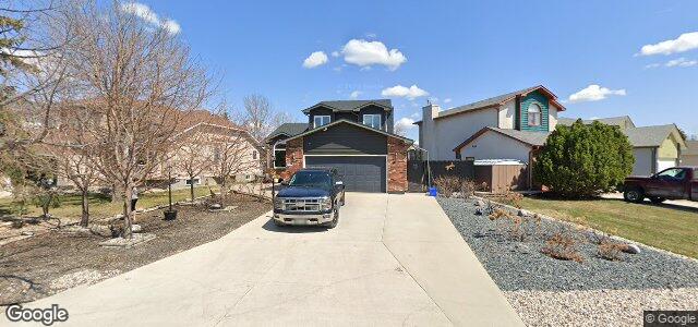 92 Surfside Crescent（加拿大曼尼托巴省温尼伯市）房屋照片