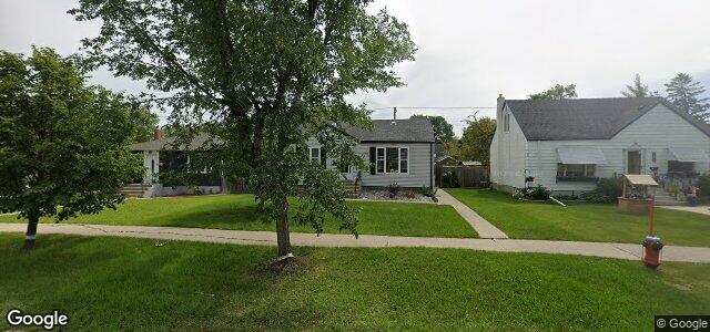 584 Centennial Street（加拿大曼尼托巴省温尼伯市）房屋照片