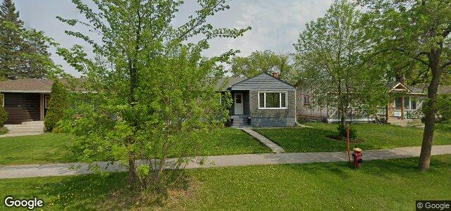 Larawan ng 668 Renfrew Street sa Winnipeg, Manitoba
