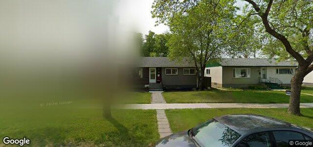 703 Renfrew Street（加拿大曼尼托巴省温尼伯市）房屋照片