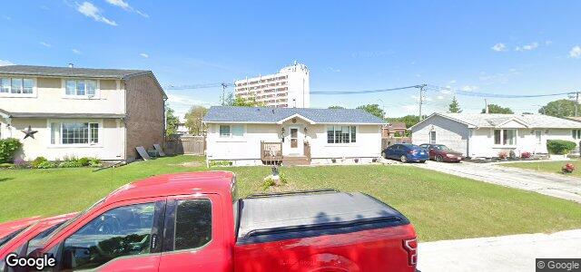 102 Braintree Crescent（加拿大曼尼托巴省温尼伯市）房屋照片