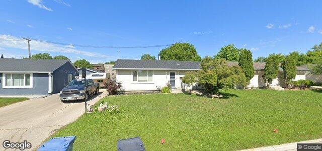 130 Braintree Crescent（加拿大曼尼托巴省温尼伯市）房屋照片