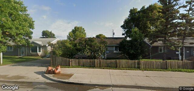 2211 Ness Avenue（加拿大曼尼托巴省温尼伯市）房屋照片