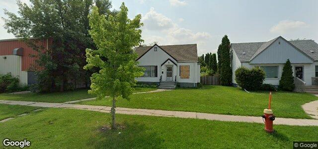 228 Enniskillen Avenue（加拿大曼尼托巴省温尼伯市）房屋照片