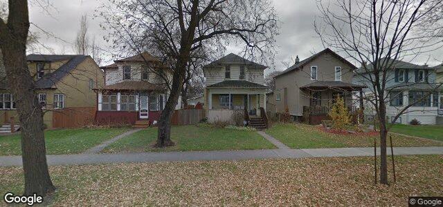 230 Burrin Avenue（加拿大曼尼托巴省温尼伯市）房屋照片