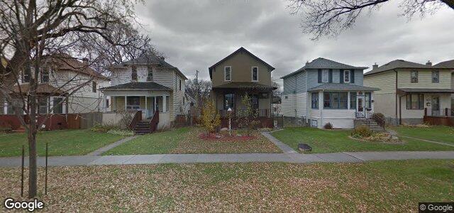 232 Burrin Avenue（加拿大曼尼托巴省温尼伯市）房屋照片