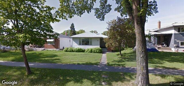 286 Seven Oaks Avenue（加拿大曼尼托巴省温尼伯市）房屋照片