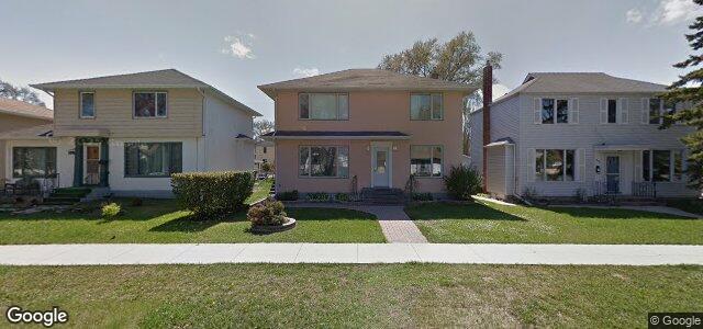 302 Mcadam Avenue（加拿大曼尼托巴省温尼伯市）房屋照片