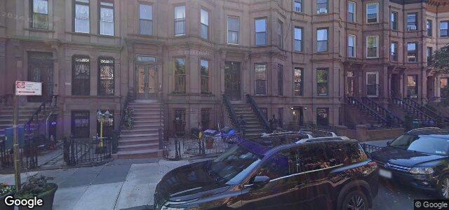 Larawan ng 318 Jefferson Avenue sa Winnipeg, Manitoba