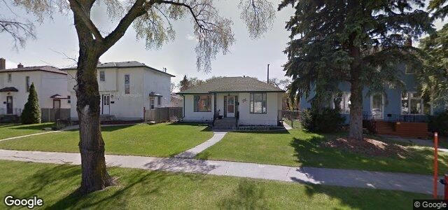 Photo of 338 Mcadam Avenue in Winnipeg, Manitoba