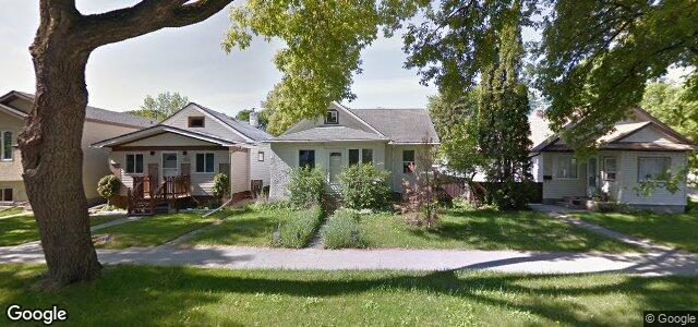 352 Seven Oaks Avenue（加拿大曼尼托巴省温尼伯市）房屋照片