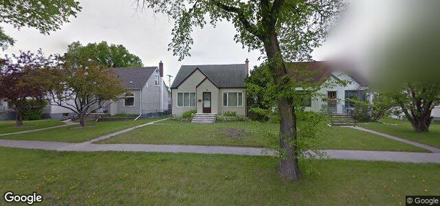 Larawan ng 360 Rupertsland Avenue sa Winnipeg, Manitoba