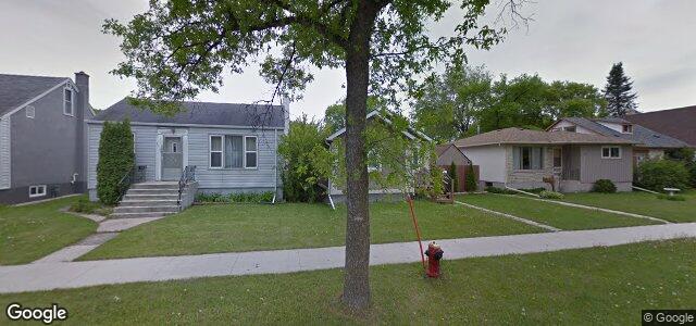 Larawan ng 376 Seven Oaks Avenue sa Winnipeg, Manitoba