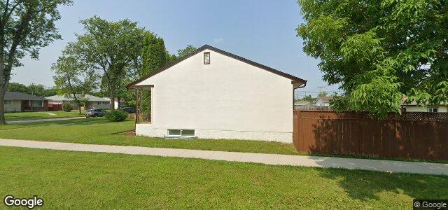 415 Burrin Avenue（加拿大曼尼托巴省温尼伯市）房屋照片