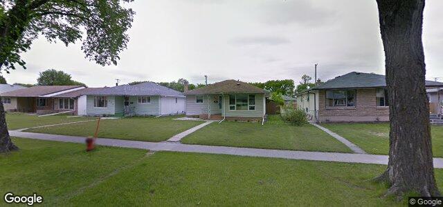 438 Burrin Avenue（加拿大曼尼托巴省温尼伯市）房屋照片