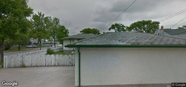 462 Burrin Avenue（加拿大曼尼托巴省温尼伯市）房屋照片