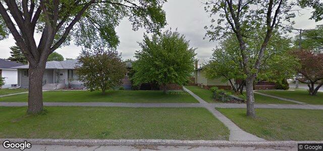 475 Semple Avenue（加拿大曼尼托巴省温尼伯市）房屋照片