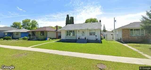 Larawan ng 506 Seven Oaks Avenue sa Winnipeg, Manitoba