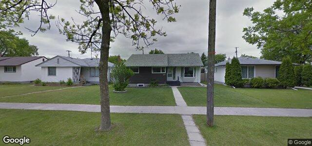 Photo of 510 Semple Avenue in Winnipeg, Manitoba