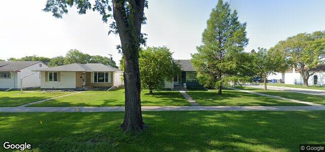 512 Burrin Avenue（加拿大曼尼托巴省温尼伯市）房屋照片