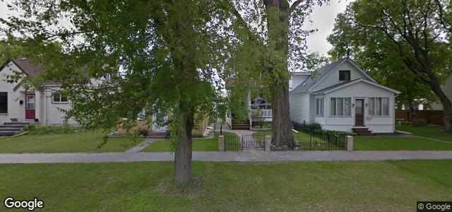 Larawan ng 612 Matheson Avenue sa Winnipeg, Manitoba
