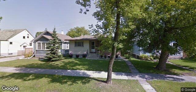 125 Whittier Avenue E（加拿大曼尼托巴省温尼伯市）房屋照片