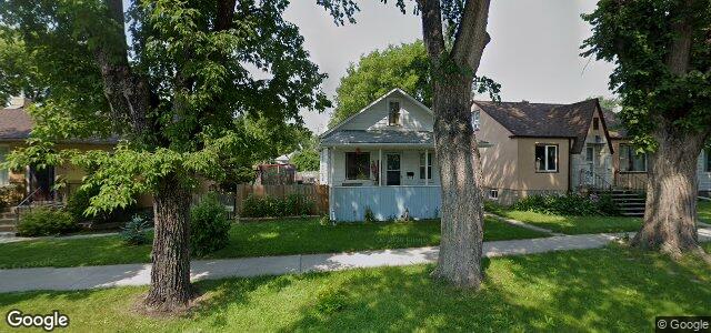 419 Whittier Avenue E（加拿大曼尼托巴省溫尼伯市）房屋照片