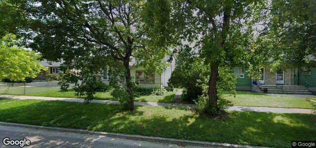422 Whittier Avenue E（加拿大曼尼托巴省温尼伯市）房屋照片