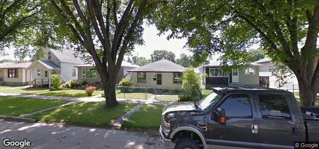 512 Yale Avenue E（加拿大曼尼托巴省温尼伯市）房屋照片