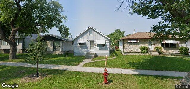 529 Whittier Avenue E（加拿大曼尼托巴省温尼伯市）房屋照片