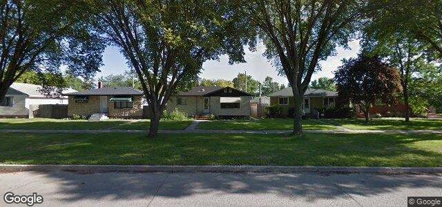 545 Regent Avenue E（加拿大曼尼托巴省温尼伯市）房屋照片